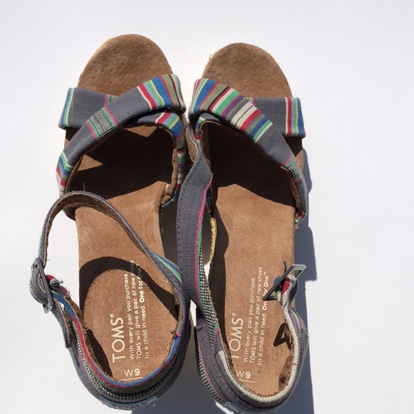 Toms Shoes - {Toms} Wedge Espadrille Wedge Sandal